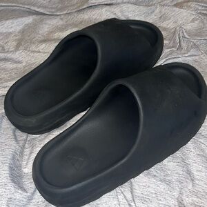 Yeezy slide